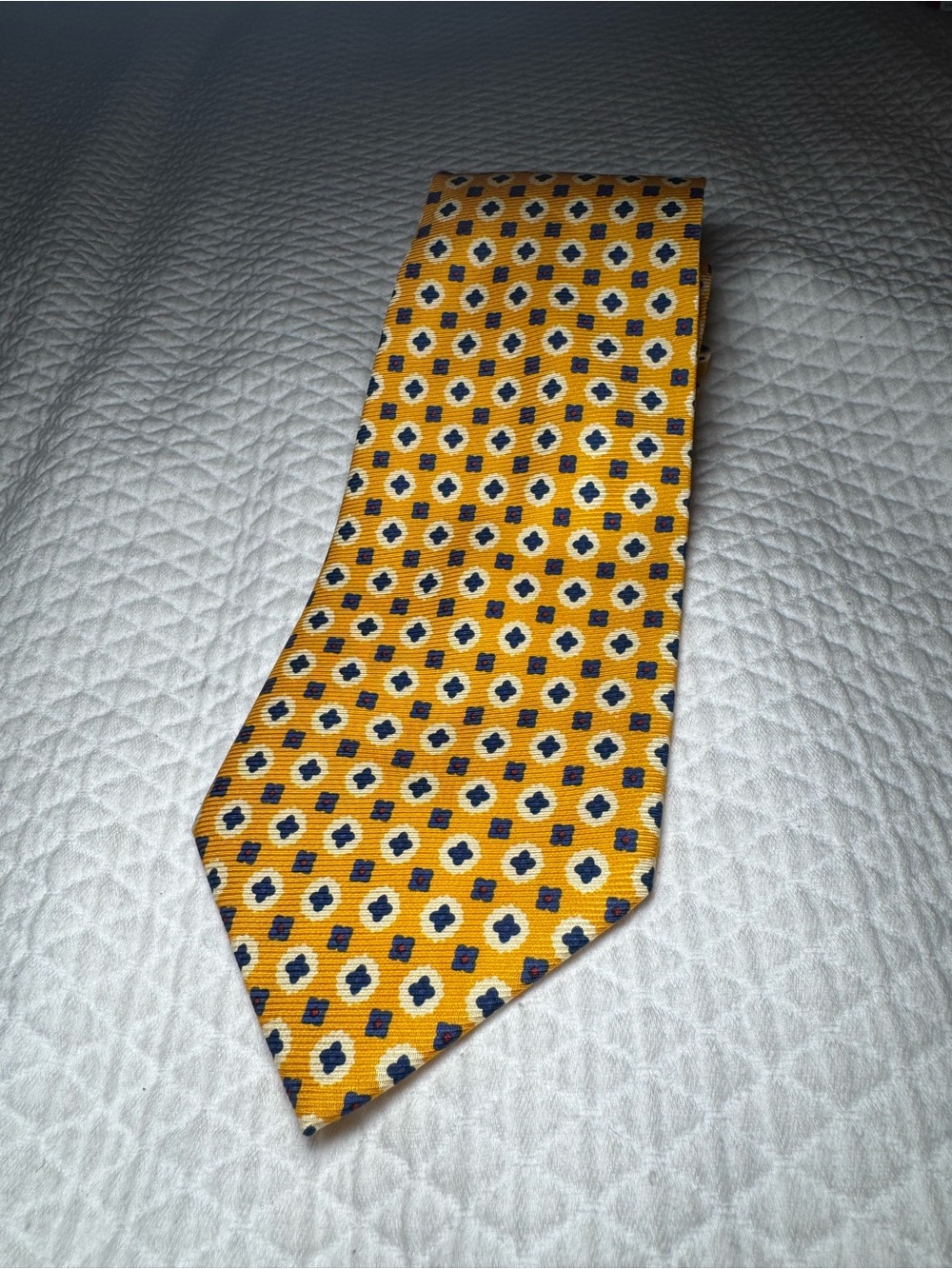 Polo Ralph Lauren 100% Silk Tie Yellow Geometric 4” Wide Men’s Necktie